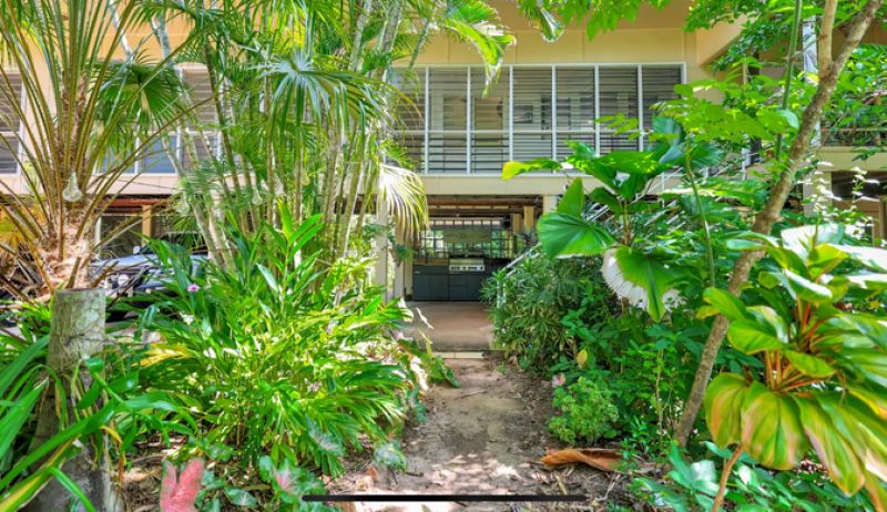 17 Pinaroo Cres, Batchelor, NT 0845