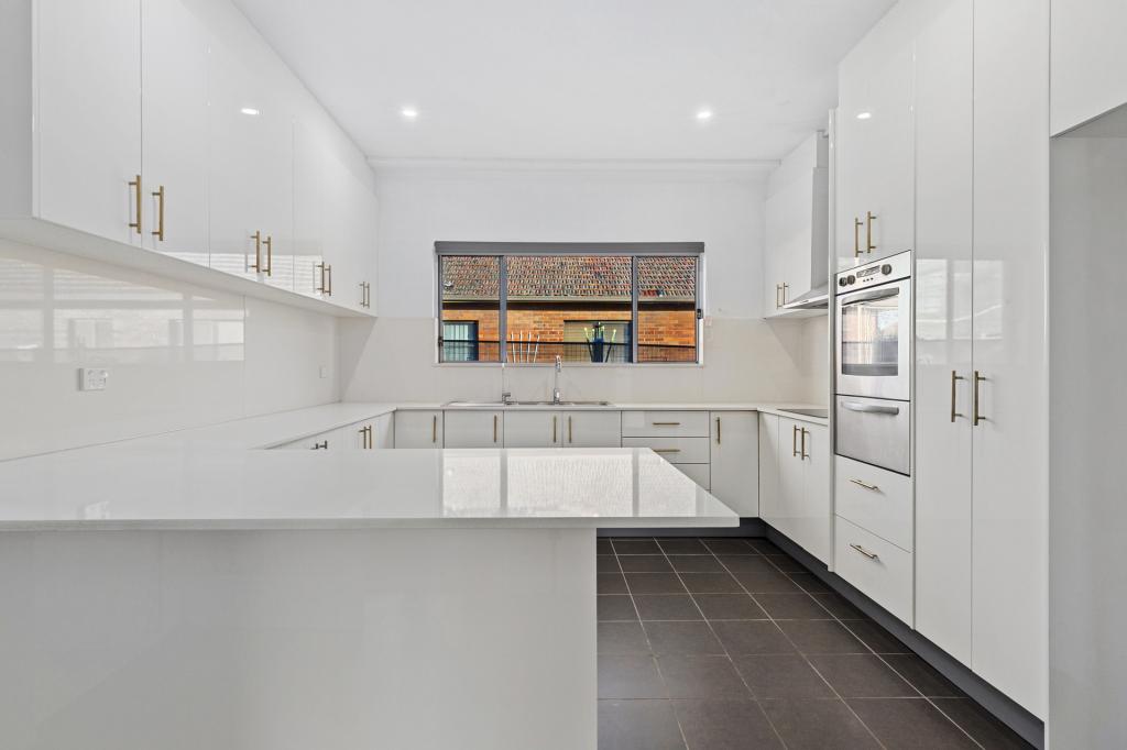 126 The Boulevarde, Caringbah, NSW 2229