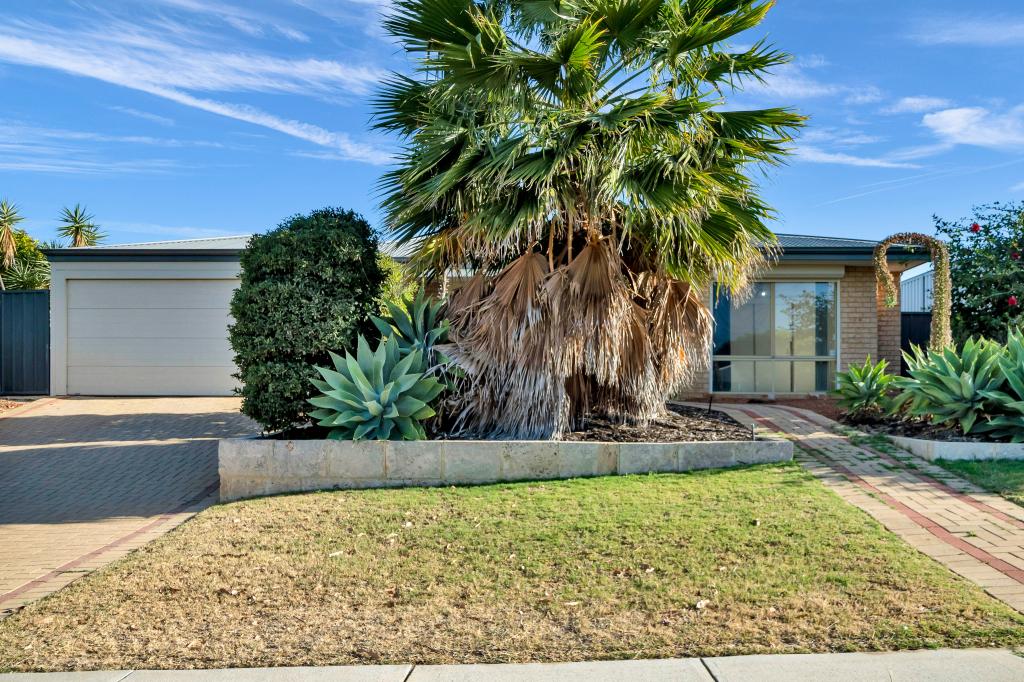 60 Dunmore Cct, Merriwa, WA 6030