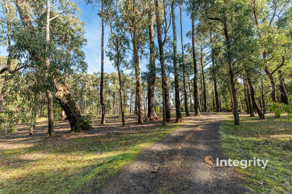 71 Kestrel Lane, Kinglake West, VIC 3757