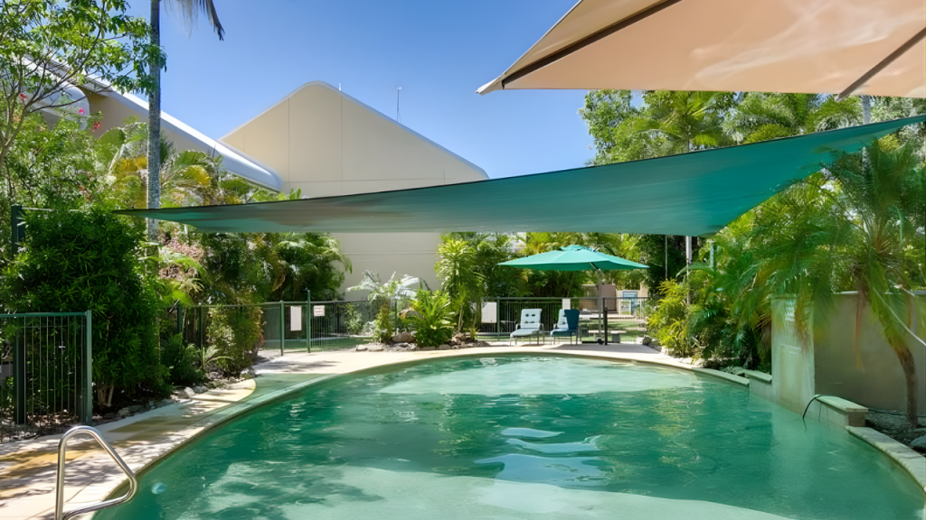 21/1-19 Poinciana St, Holloways Beach, QLD 4878