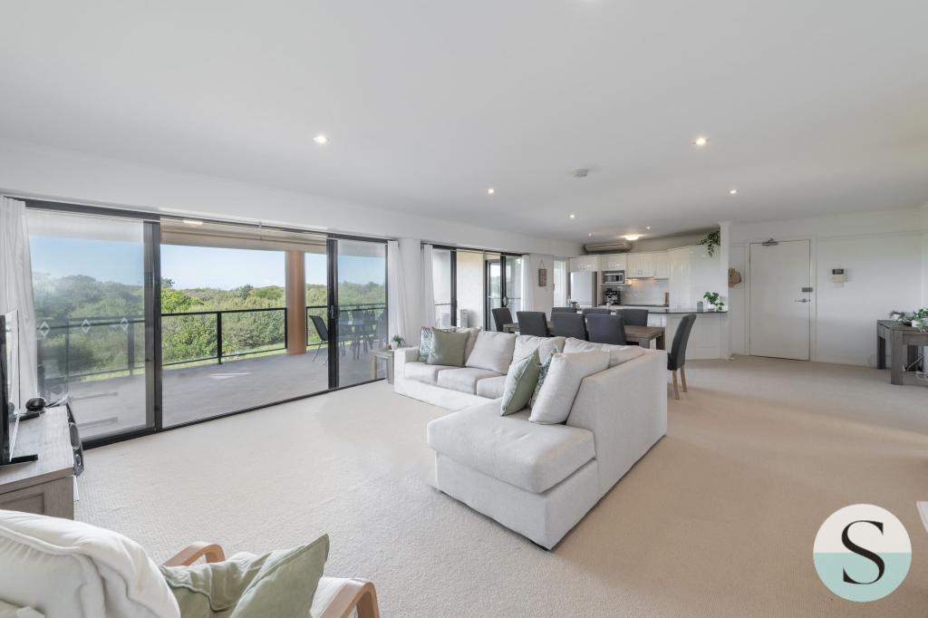 2/21 Driftwood Cl, Caves Beach, NSW 2281
