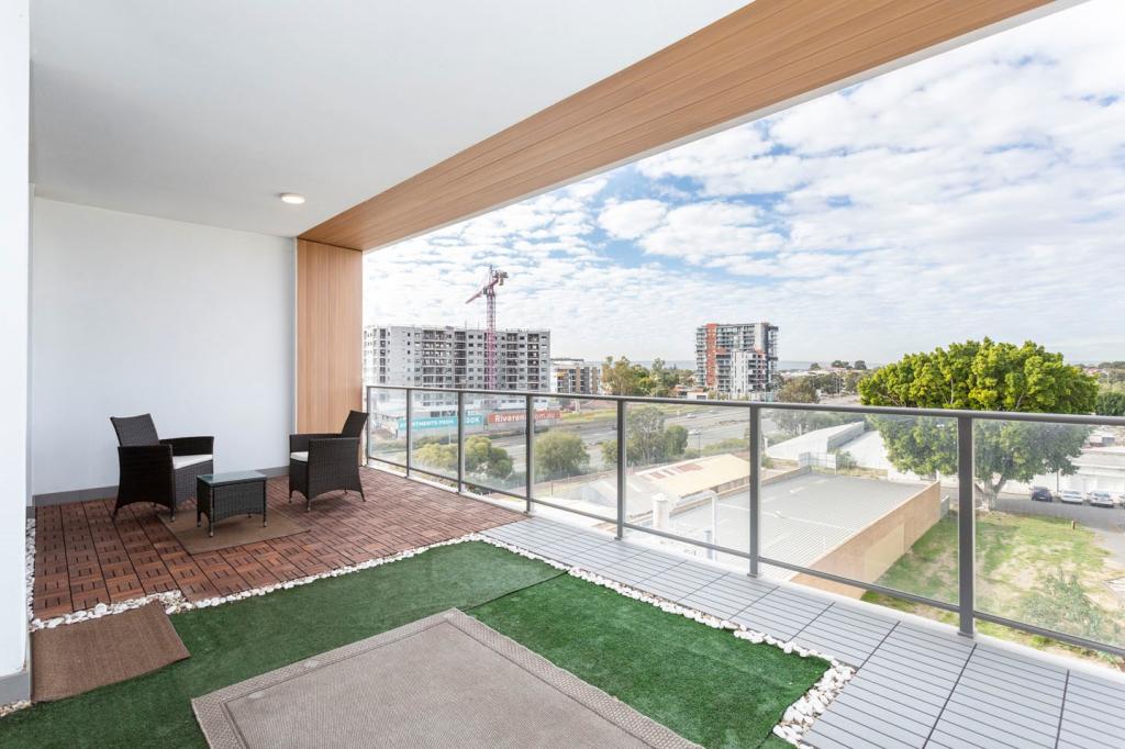 51/8 Riversdale Rd, Burswood, WA 6100