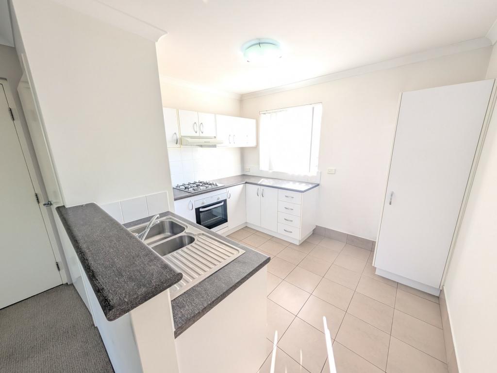 2/71 Chesterfield Rd, Mirrabooka, WA 6061