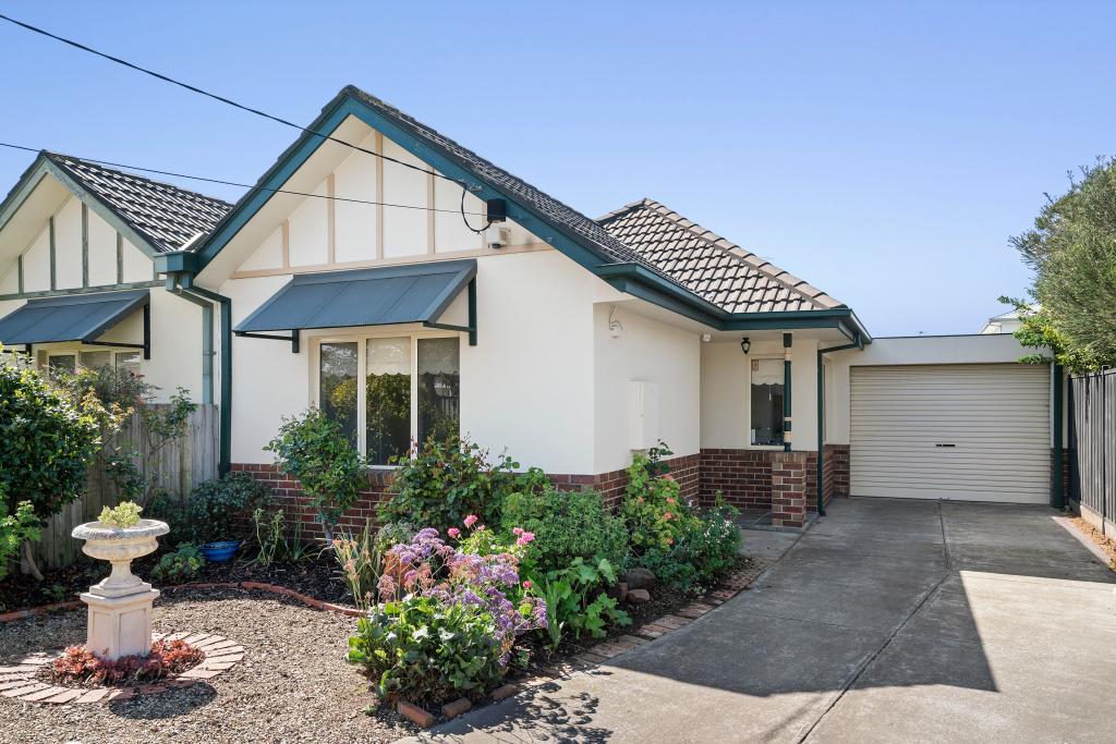 87a Paxton St, South Kingsville, VIC 3015