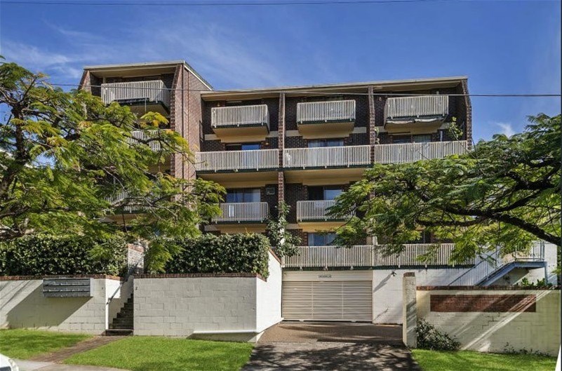 1/77 Warren St, St Lucia, QLD 4067