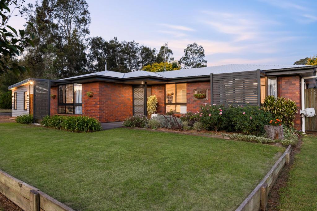 21 Mansel Dr, Gowrie Junction, QLD 4352