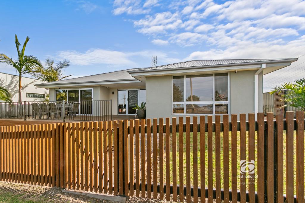 121 Myer St, Lakes Entrance, VIC 3909