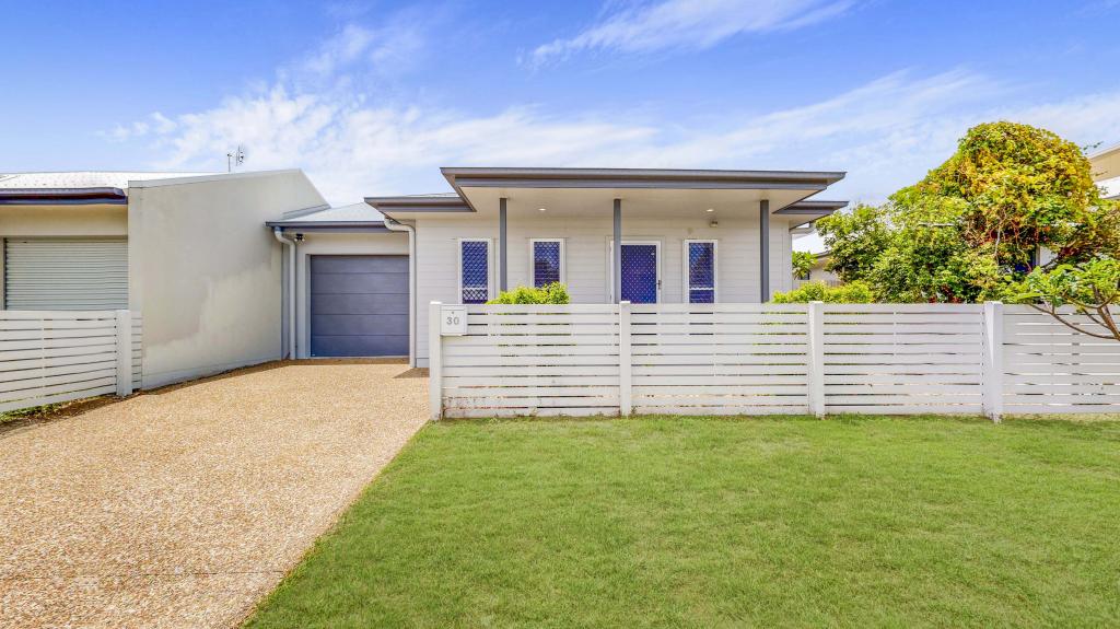 30 Colvin St, Oonoonba, QLD 4811