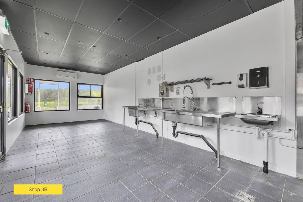 Shop 3b/117a Arundel Dr, Arundel, QLD 4214