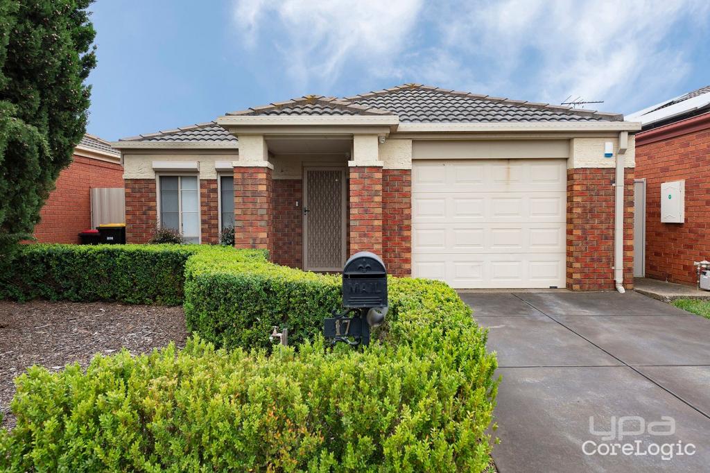 17 Cleland Way, Caroline Springs, VIC 3023