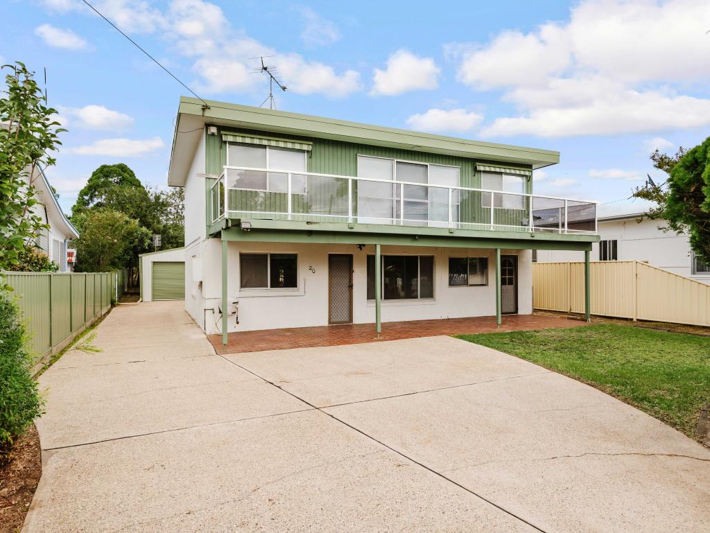 20 GOLF LINKS DR, BATEMANS BAY, NSW 2536