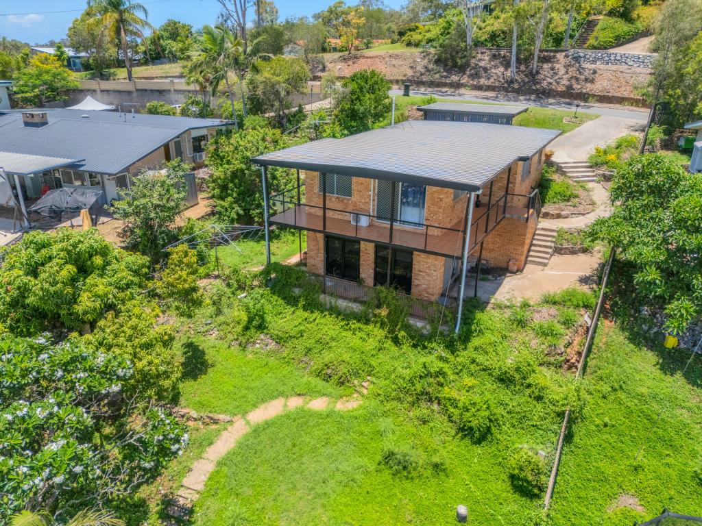 15 Boyne Cres, West Gladstone, QLD 4680