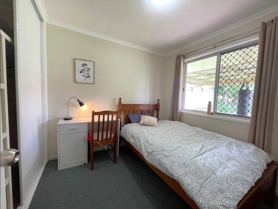 Room 3/5 Montana St, Wilsonton Heights, QLD 4350