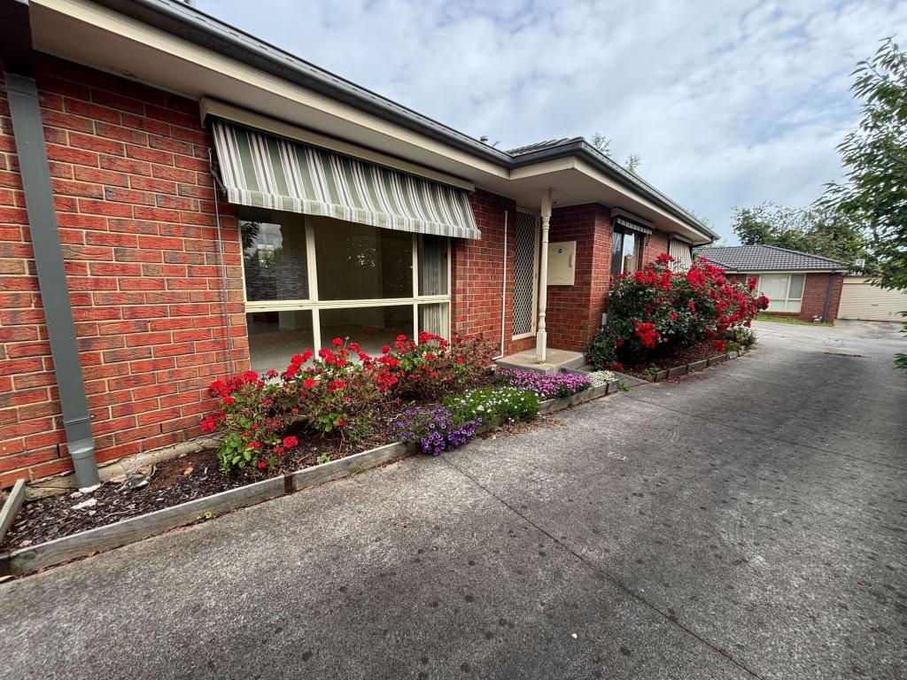 1/2 Cameron Ct, Drouin, VIC 3818