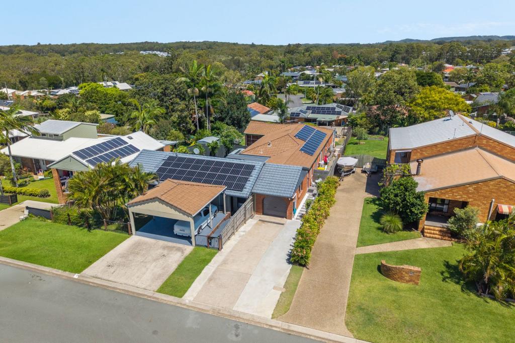 2/15 Prescoter Dr, Victoria Point, QLD 4165