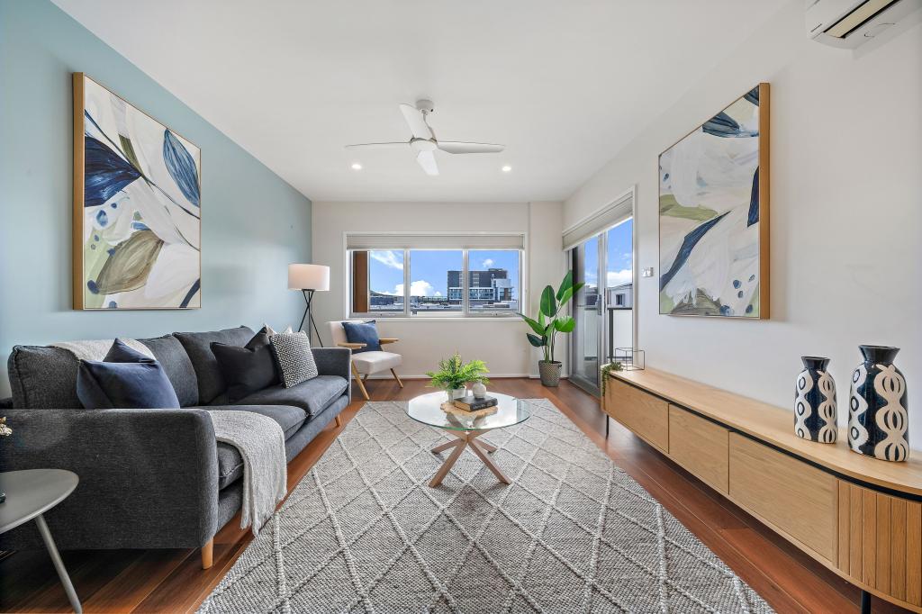 97/2 PETER CULLEN WAY, WRIGHT, ACT 2611
