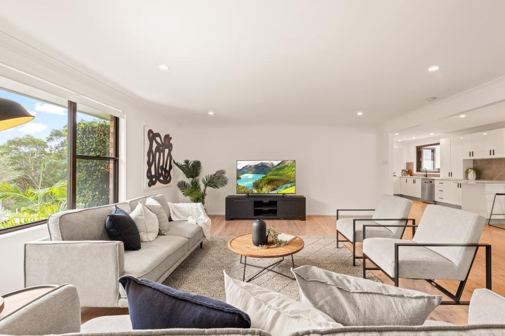 2 Moon Point Rd, Illawong, NSW 2234