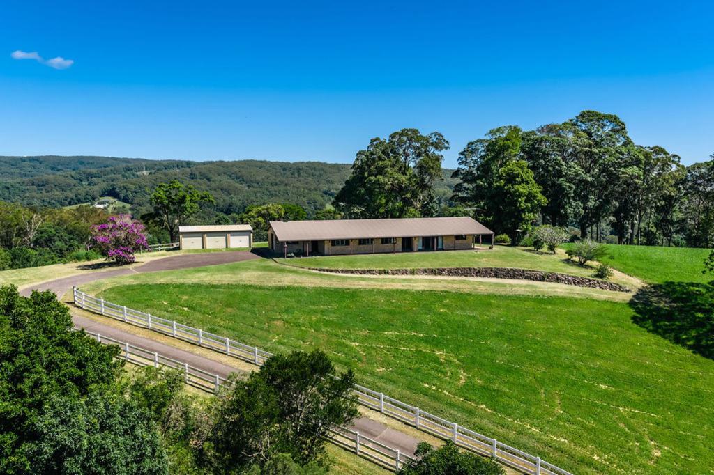 10 Lynvale Pl, Kureelpa, QLD 4560