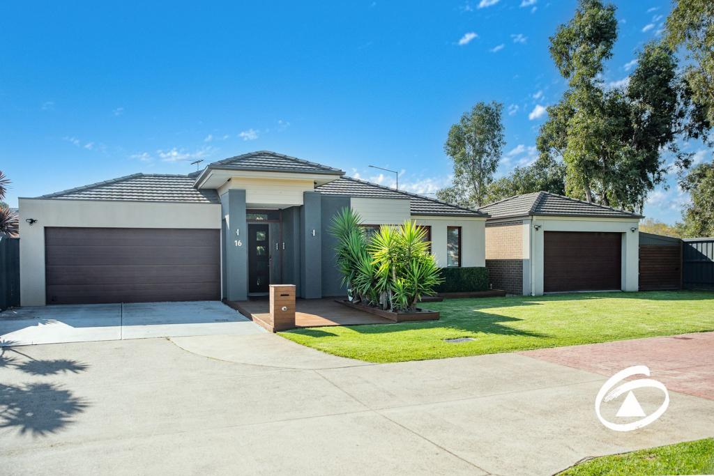 16 MARIJA CRES, BERWICK, VIC 3806