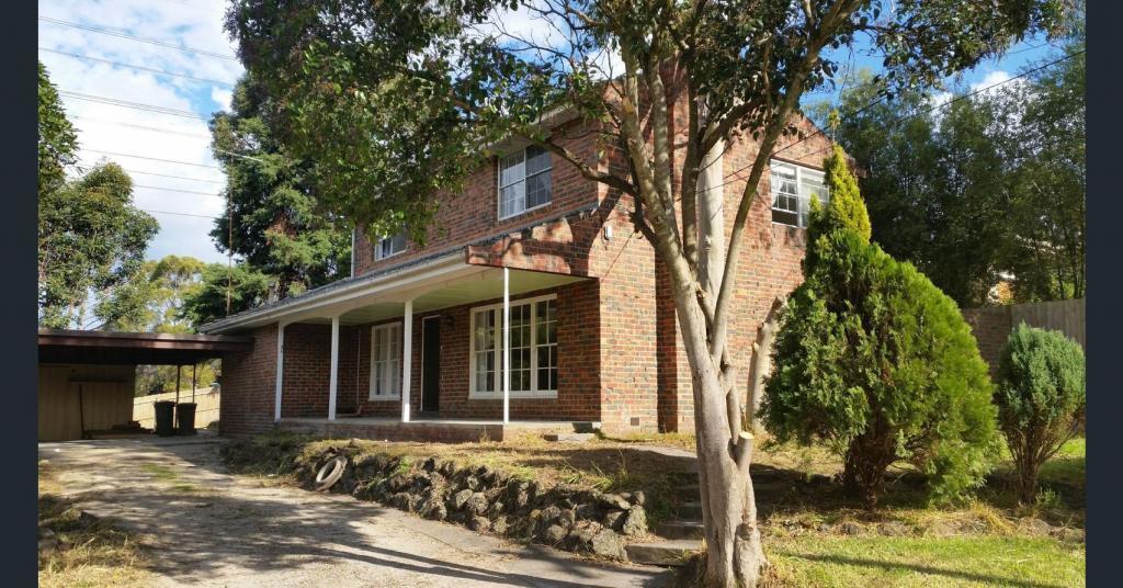 2 RIVOLI CT, MOUNT WAVERLEY, VIC 3149