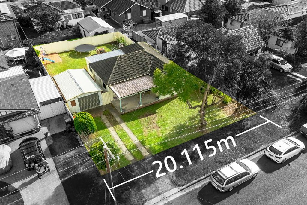 9 Lionel St, Ingleburn, NSW 2565