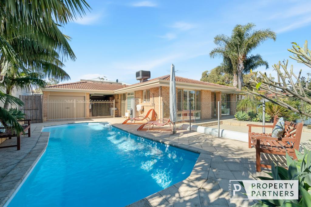 44b Deanmore Rd, Scarborough, WA 6019