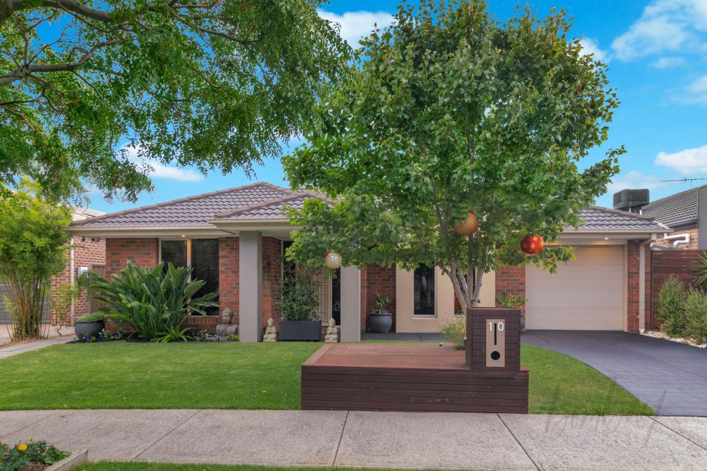 10 Dampier Cl, Craigieburn, VIC 3064