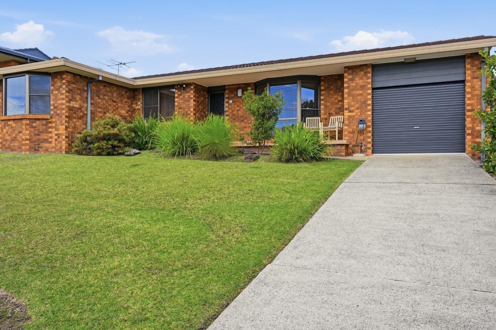 19 Robert Garrett St, Coffs Harbour, NSW 2450