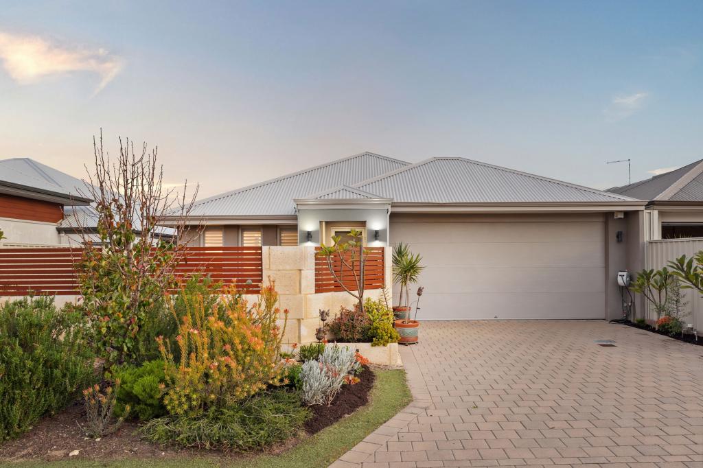 4 COUCAL ST, GWELUP, WA 6018