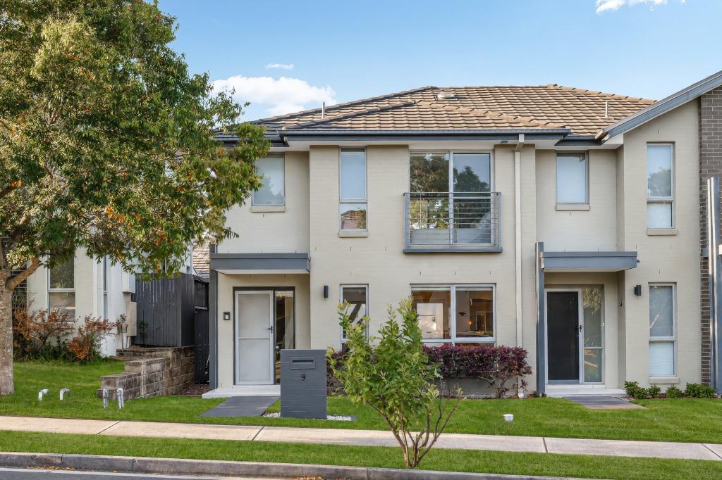 9 Sierra Ave, Middleton Grange, NSW 2171