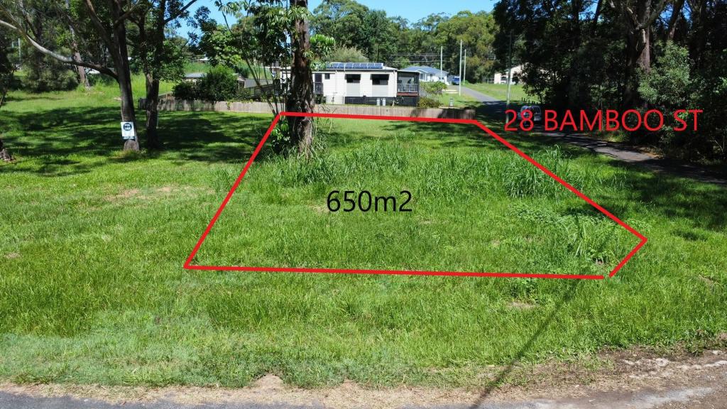 28 Bamboo Rd, Russell Island, QLD 4184