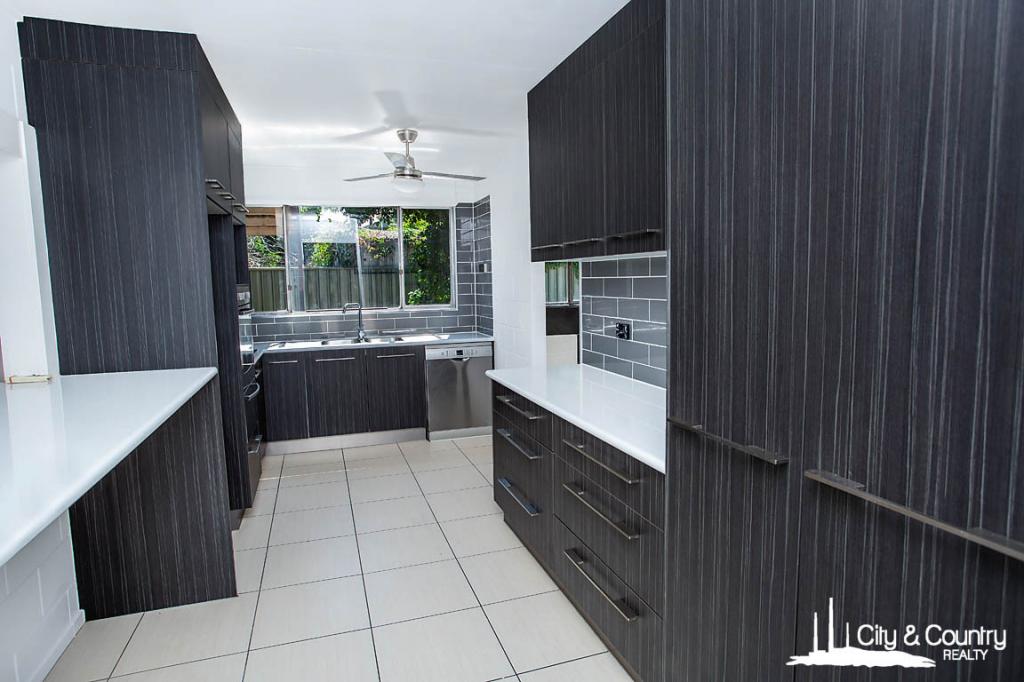 12 Bulolo St, Soldiers Hill, QLD 4825