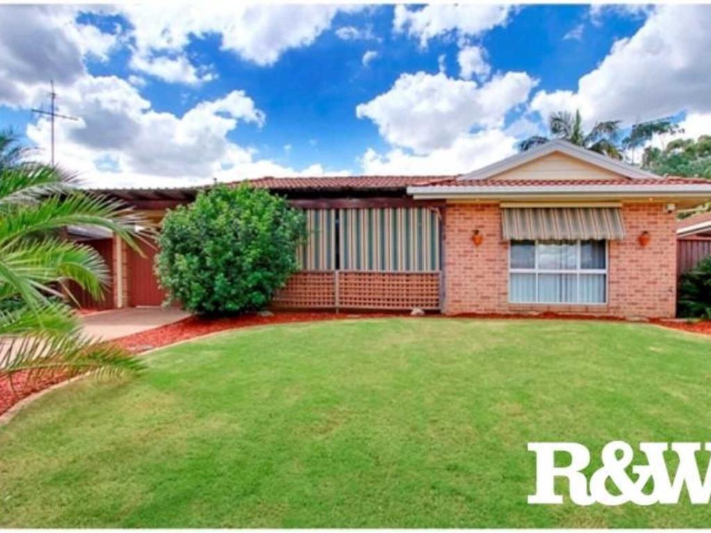 32 Heseltine Pl, Rooty Hill, NSW 2766