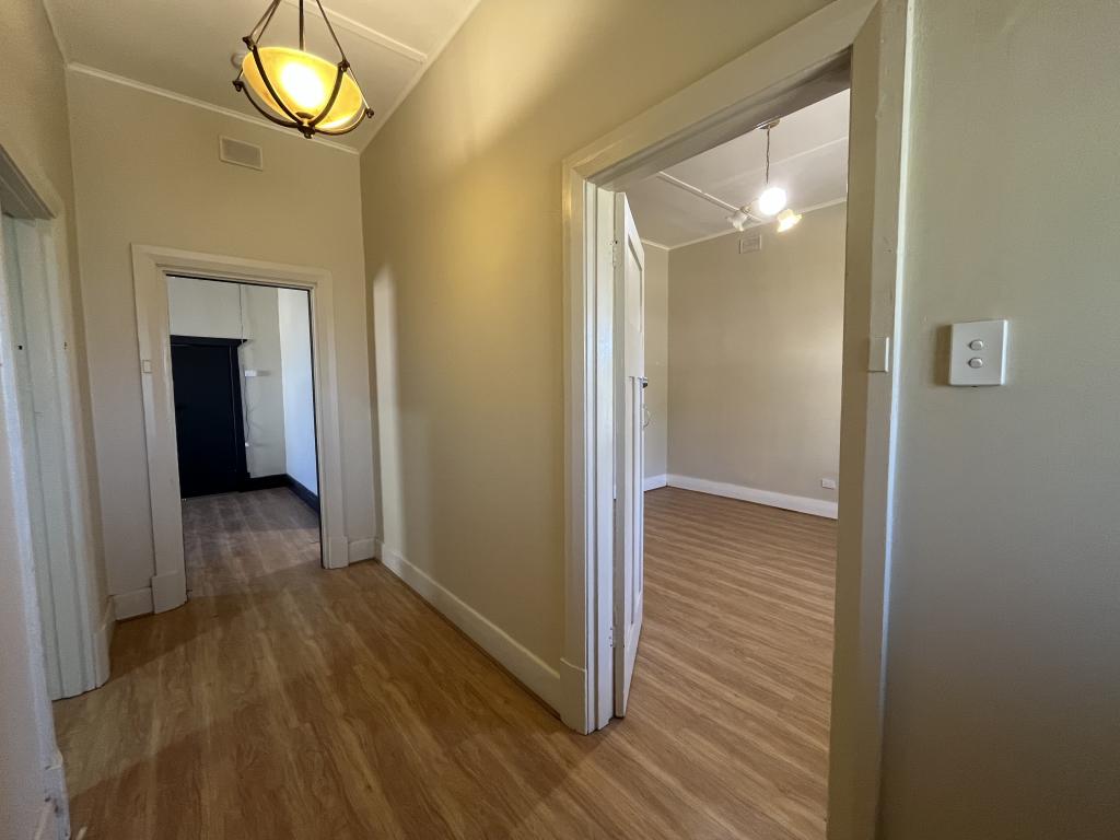 36 Ninth St, Wingfield, SA 5013