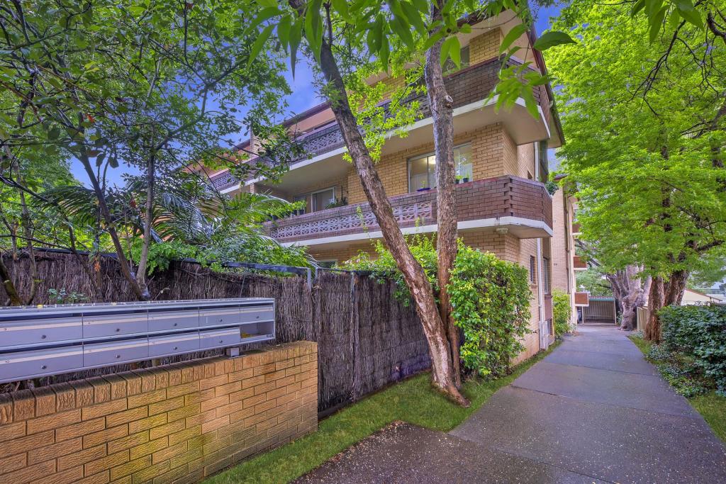 4/42 ELIZABETH ST, ASHFIELD, NSW 2131
