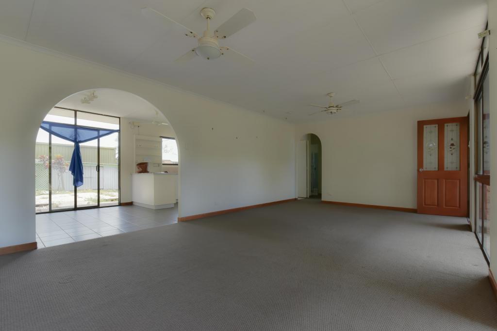 11 O'Hanlon Cres, Mount Julian, QLD 4800