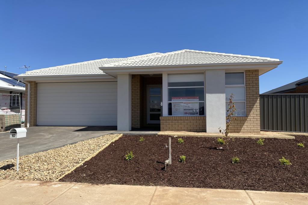 10 CALLISTEMON AVE, YARRAWONGA, VIC 3730