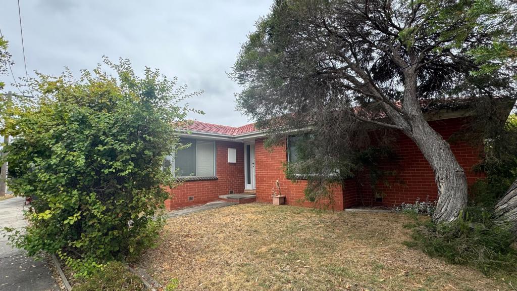 2 Rush Ct, Altona, VIC 3018