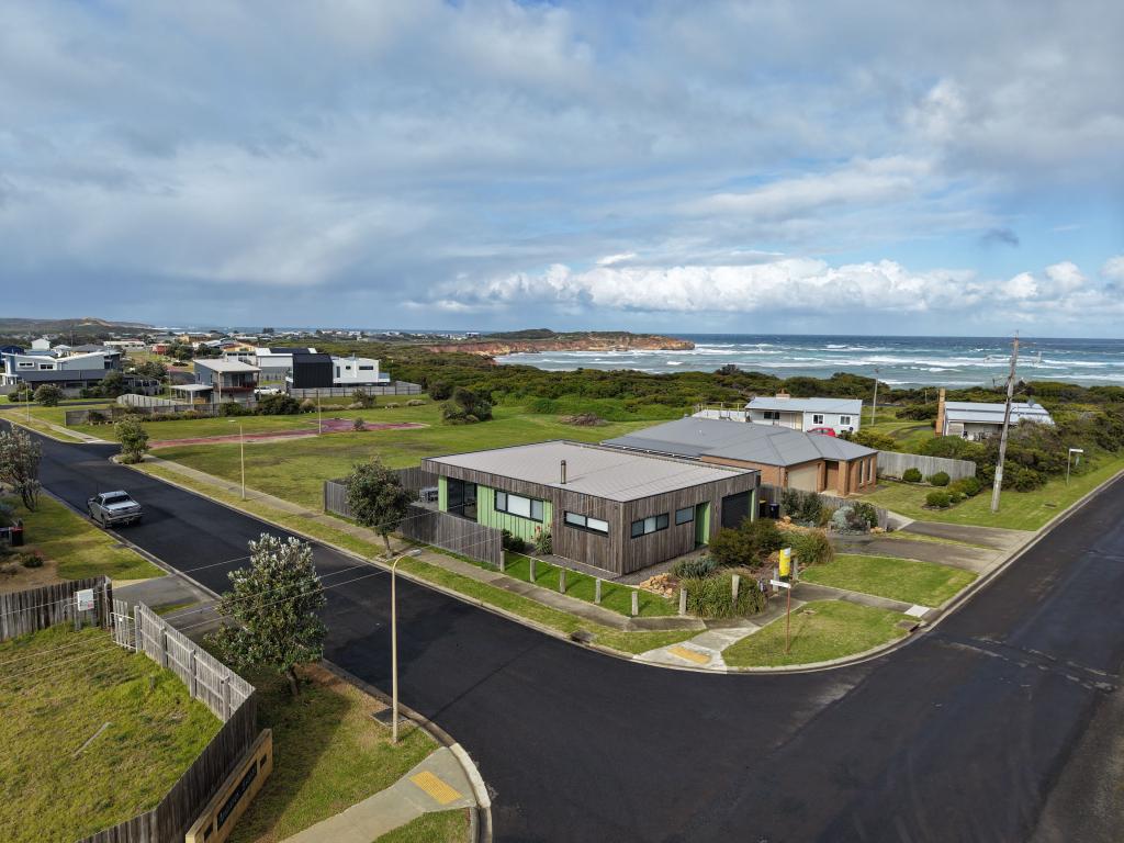 6 Macgillivray Rd, Peterborough, VIC 3270