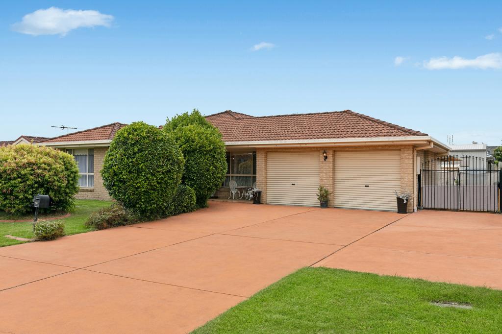 104 Denton Park Dr, Rutherford, NSW 2320