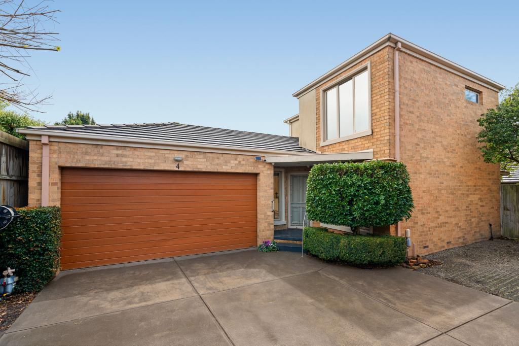 4/17 Mullum Mullum Rd, Ringwood, VIC 3134