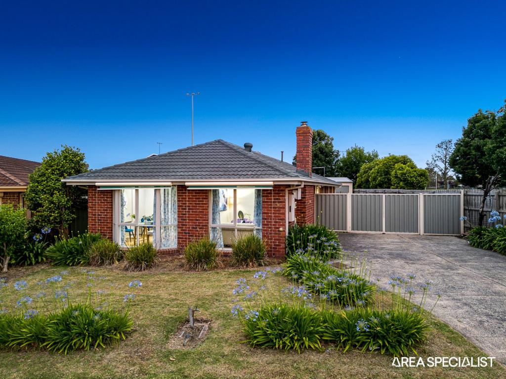 105 LESDON AVE, CRANBOURNE, VIC 3977