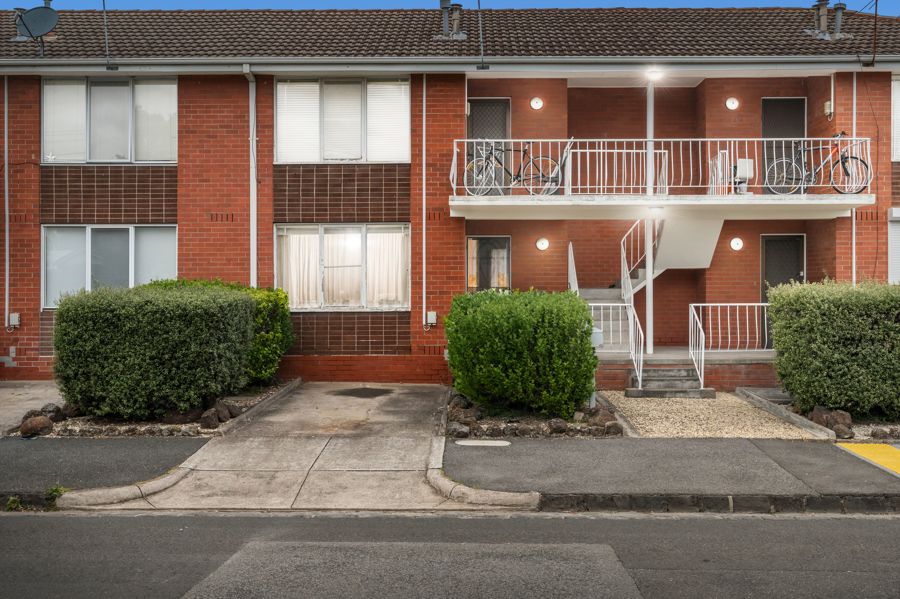 2/24 Daly St, Brunswick West, VIC 3055