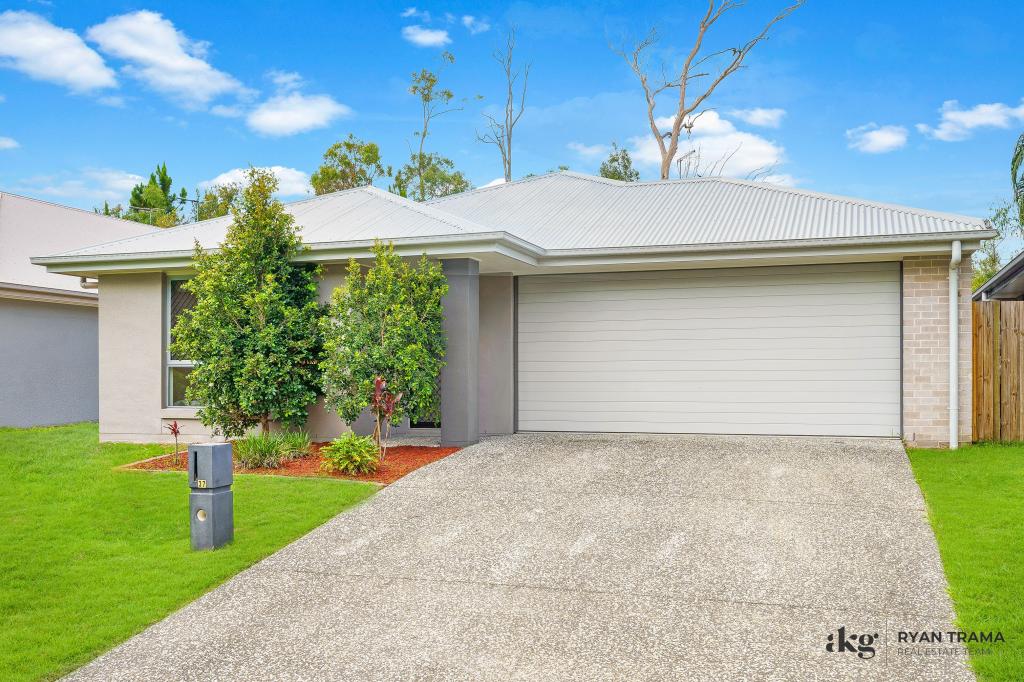 37 Creek Pl, Park Ridge, QLD 4125