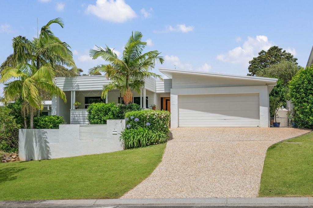 1 Macrae St, Bonny Hills, NSW 2445