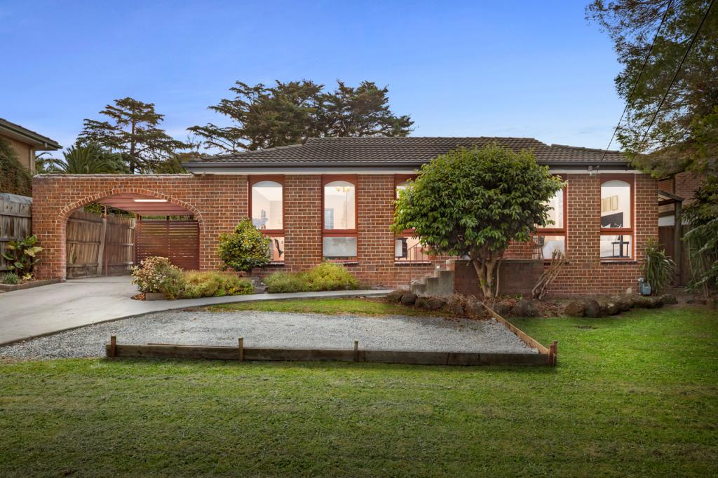 23 Carronvale Rd, Mooroolbark, VIC 3138