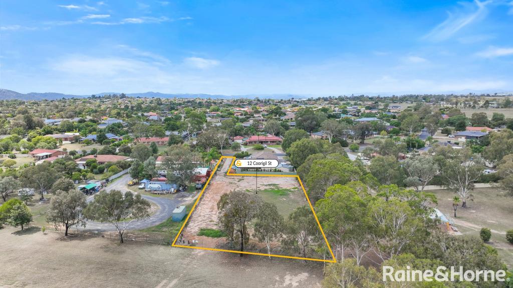 12 COORIGIL ST, HILLVUE, NSW 2340