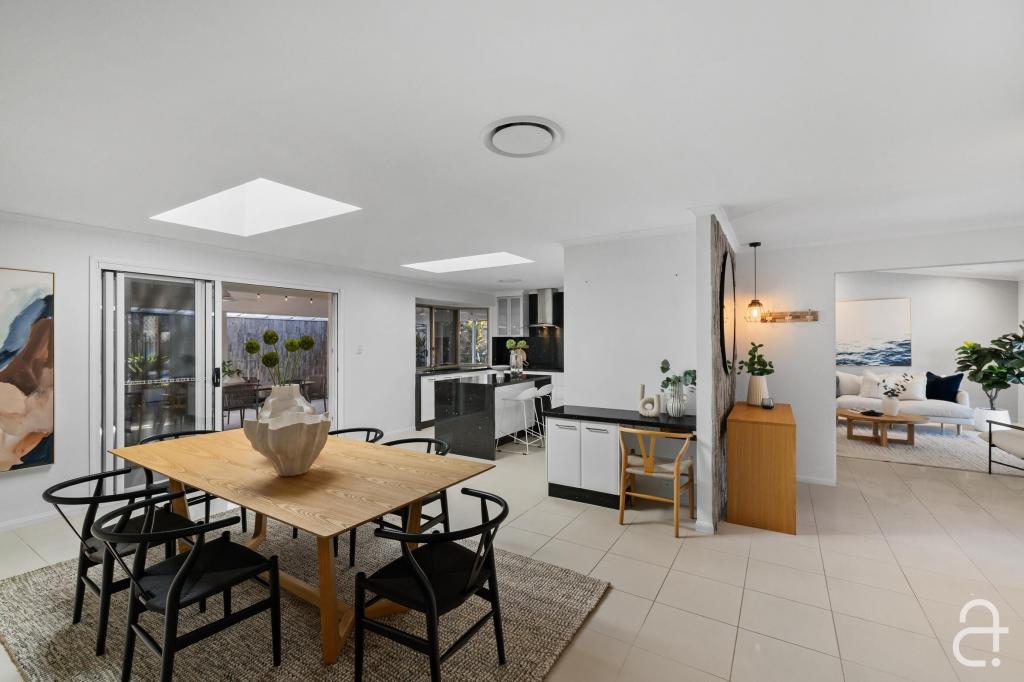 184 Oceanic Dr, Warana, QLD 4575