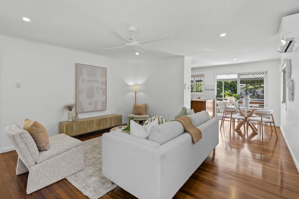 43 Kumbari Cres, Mitchelton, QLD 4053